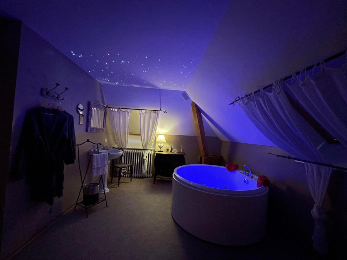 Maison D'Hotes & Spa La Vallee Des Reves Nods Bagian luar foto